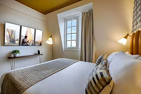 One-Bedroom Executive Apartment