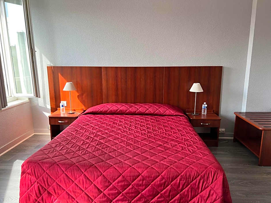 Hotel des Sports