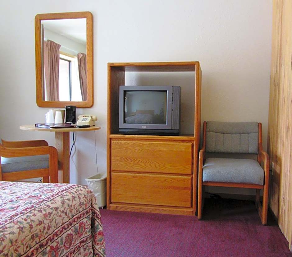 Travelers Lodge