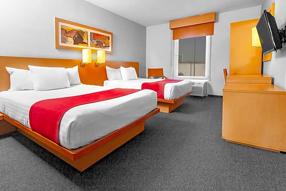 City Express by Marriott Celaya Parque