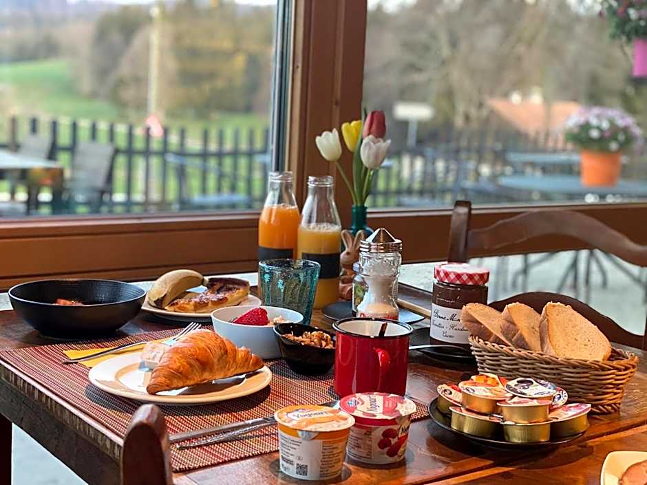 Hôtel Restaurant Les Cernets Swiss-Lodge SSH