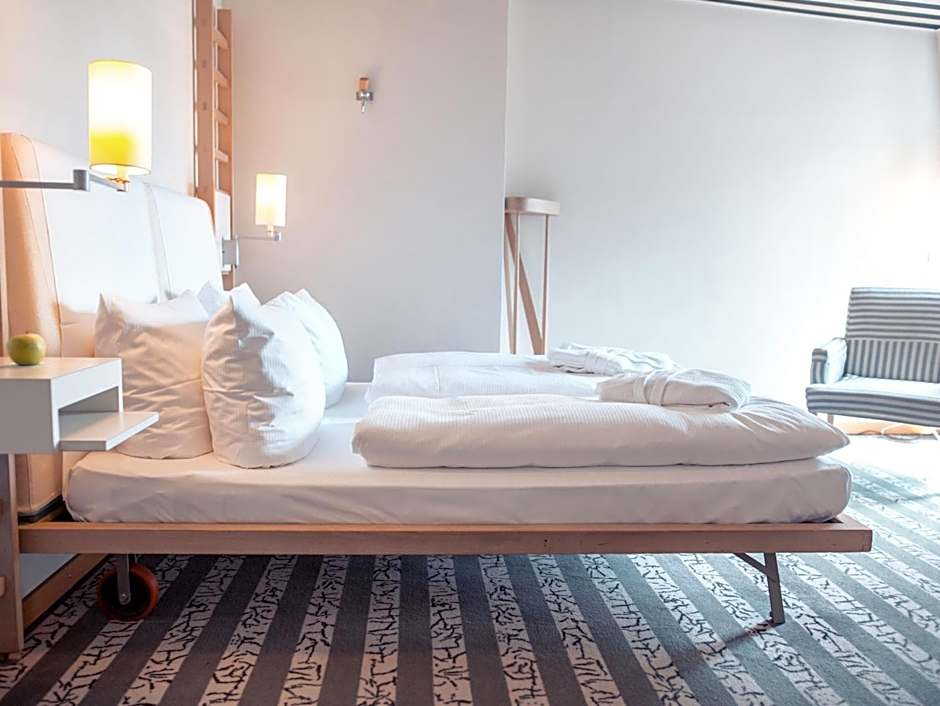 Hotel Bleibtreu Berlin by Golden Tulip