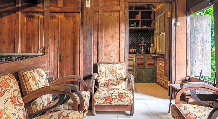 TwoSpaces Living at Bunga Desa, Jimbaran