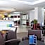 Holiday Inn Express Swindon West By IHG