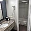 Econo Lodge Biltmore