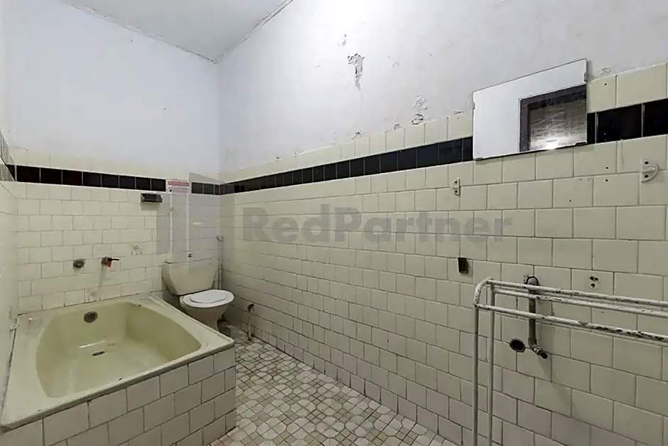 Hotel Linggarjati near Natural Park TWA Linggarjati