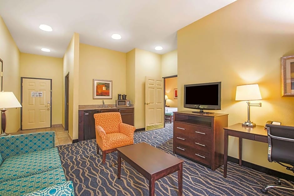 La Quinta by Wyndham Tulsa Airport / Expo Square