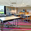 Holiday Inn Express London - Epsom Downs By IHG