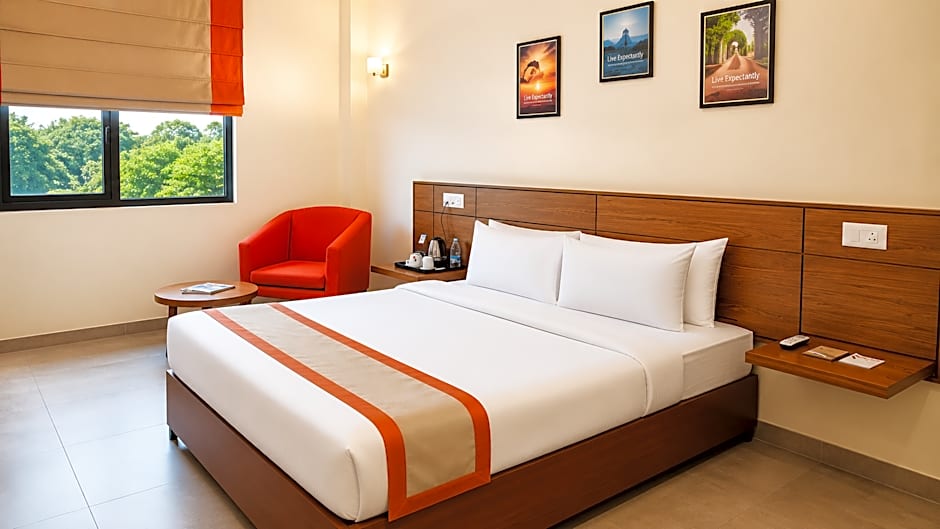 Max Hotels Jabalpur