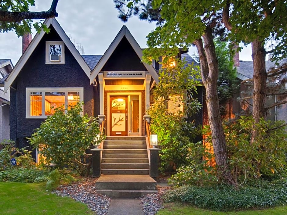 House On Dunbar B&B