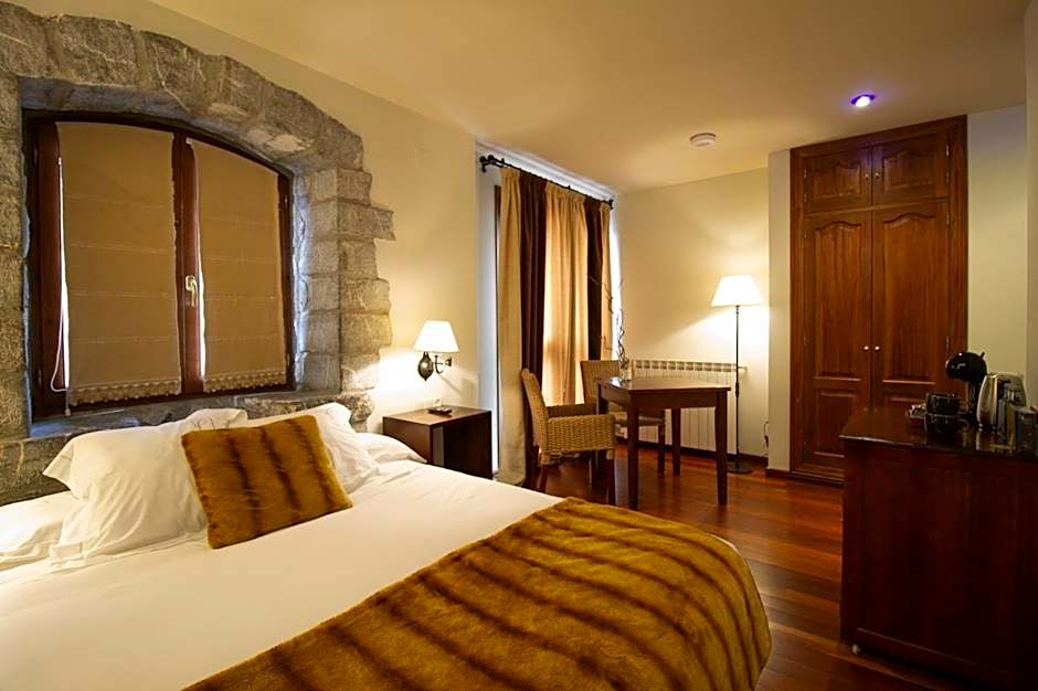 HOTEL EL Alboroque