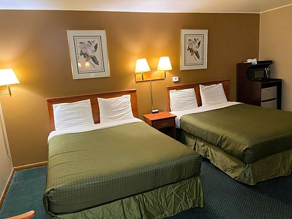Colonial Inn