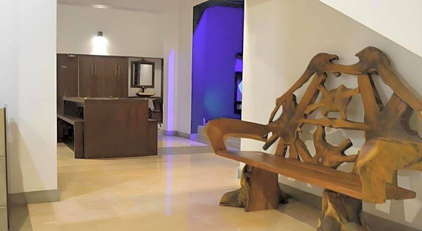 Inlak Garden Hotel