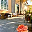 Villa La Dogana B&B di Charme - Historic Villa with a beautiful garden - private parking