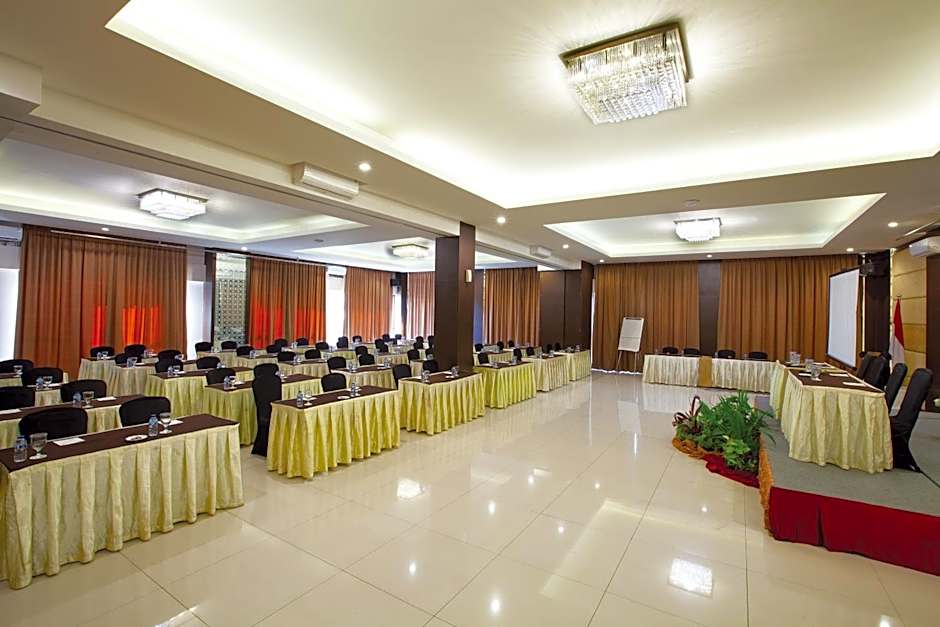 The Green Peak, ARTOTEL Curated