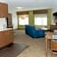 Holiday Inn Express Hotel & Suites Madison