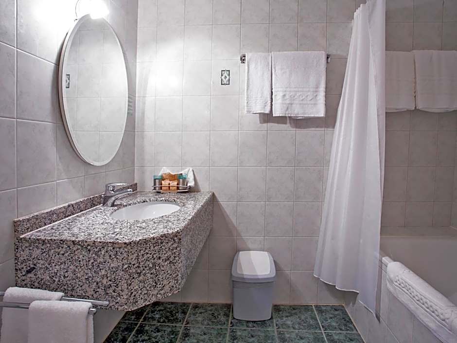 Hotel du Cheval Blanc - City center