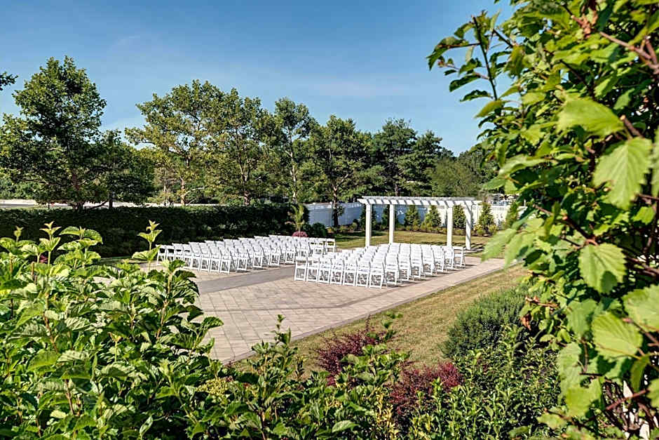 Sheraton Eatontown Hotel