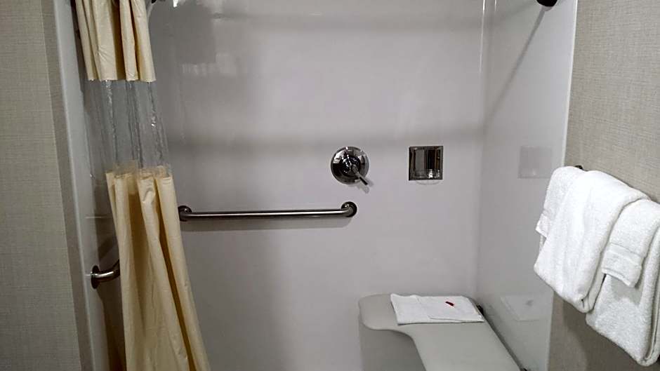 Days Inn by Wyndham Duluth/By Miller Hill Mall