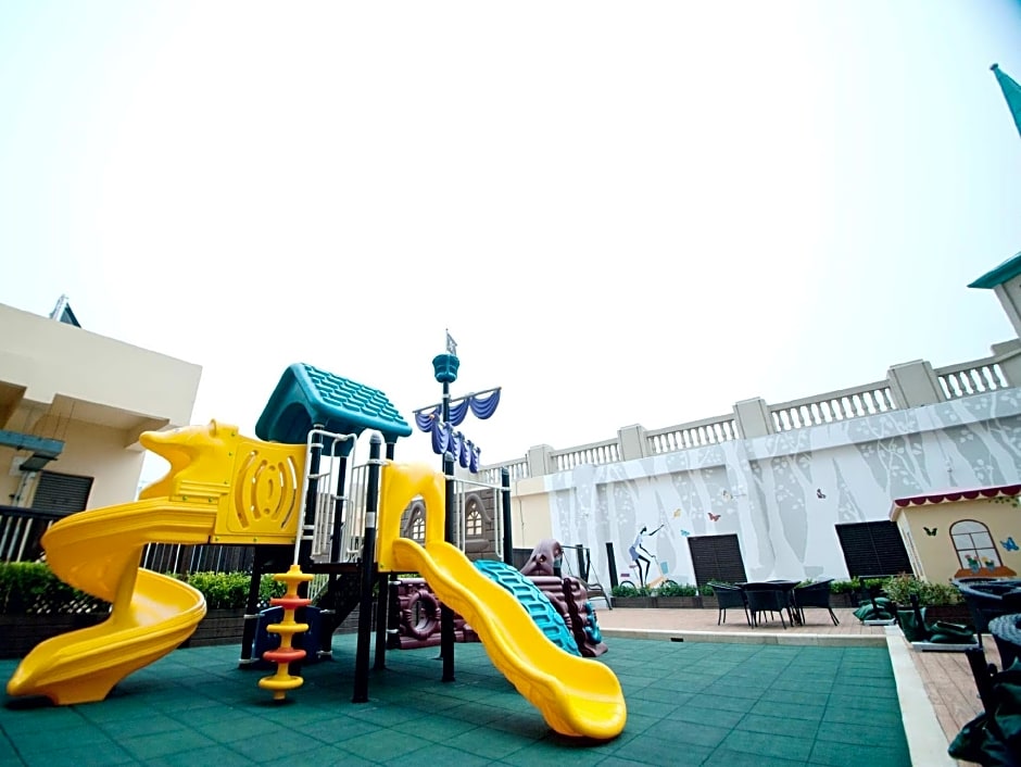 Holiday Inn Qingdao Expo