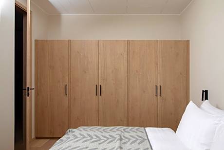 Spacious Apartment with Kitchen - 2 Bedroom - Balcony