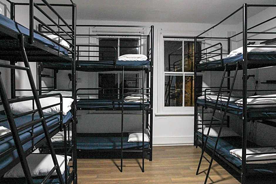 Onefam Waterloo 18-36 years old