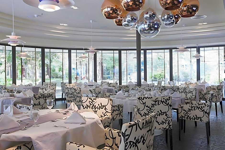 Elite Seef Residence