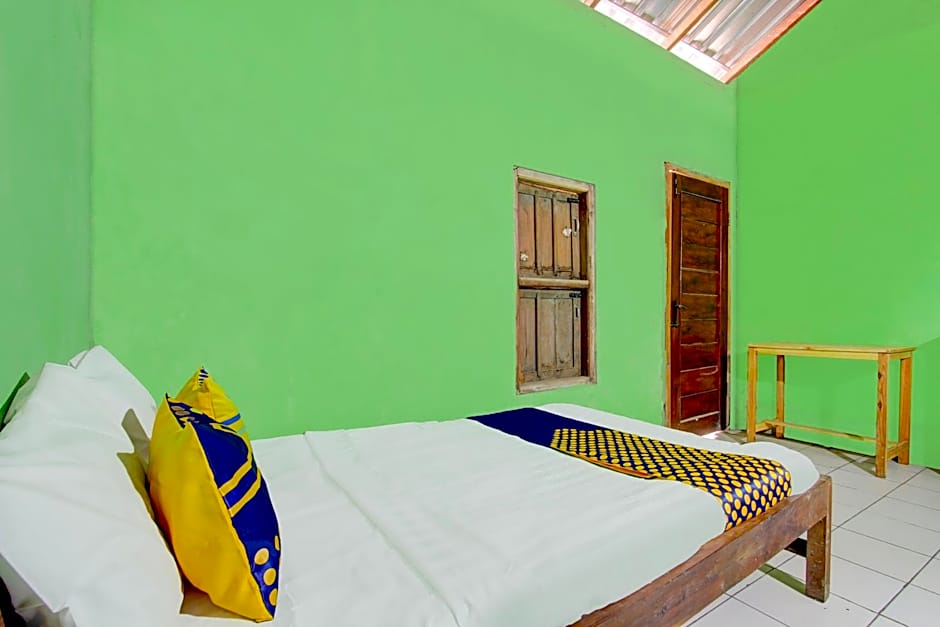 SPOT ON 93324 Hadi Homestay Syariah