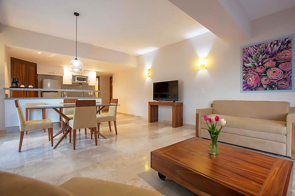 Altitude by Krystal Grand Los Cabos - All Inclusive
