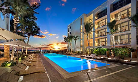 Costa D'Este Beach Resort