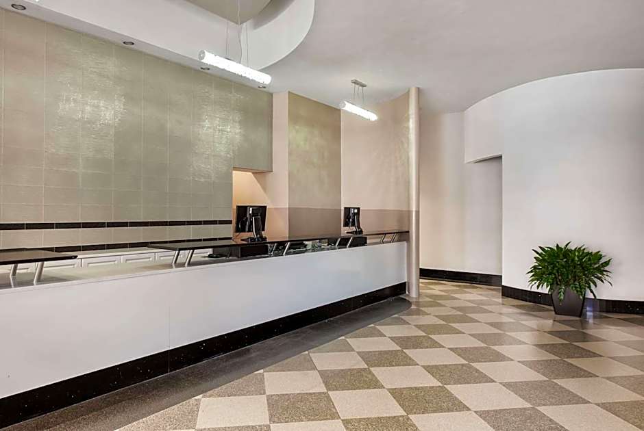 Travelodge by Wyndham Downtown Chicago