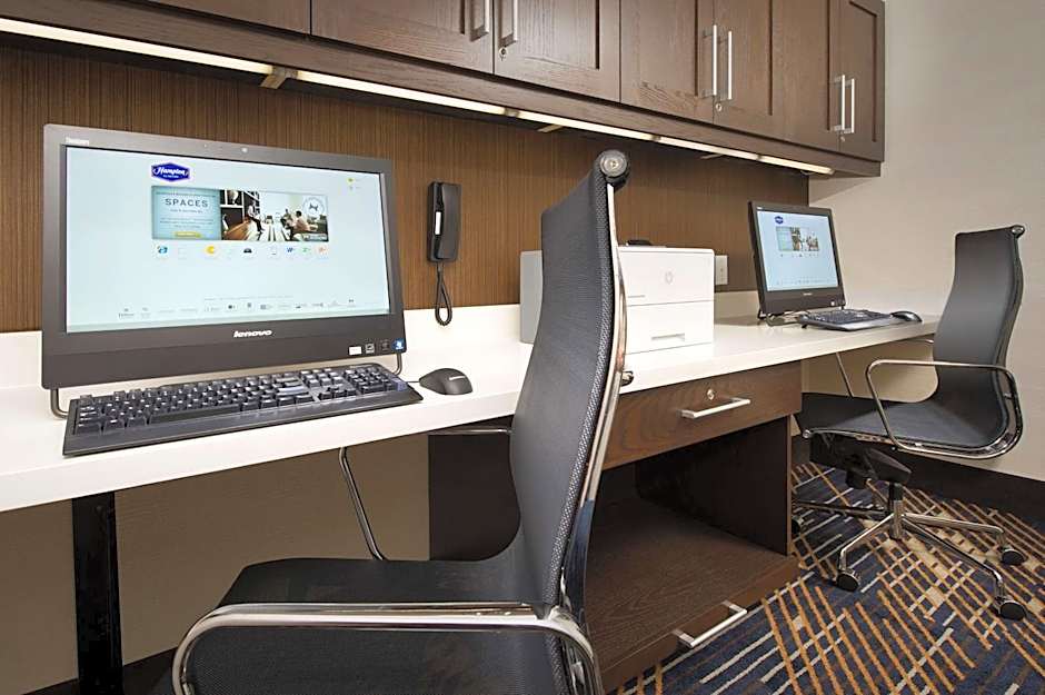 Hampton Inn By Hilton & Suites Falls Church/Seven Corners, VA