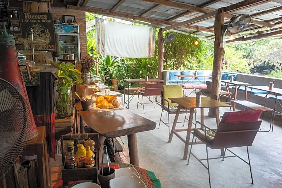 Big Tree Boutique Hotel