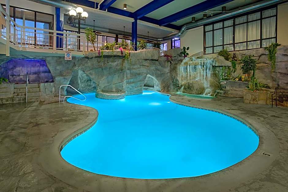 Sidney James Mountain Lodge