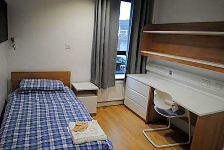 Standard Single Room with Shared Bathroom