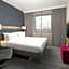 Moxy by Marriott London Stratford