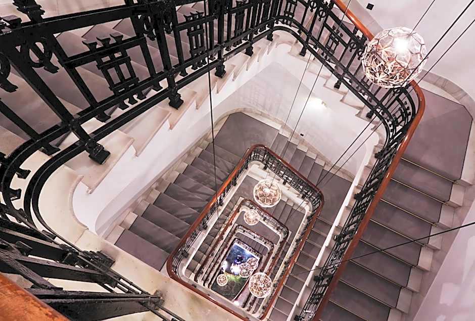 One Shot Palacio Reina Victoria 04