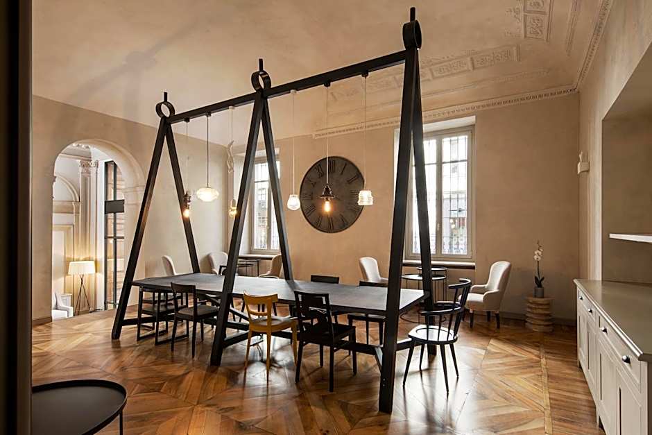 Opera35 Boutique Hotel