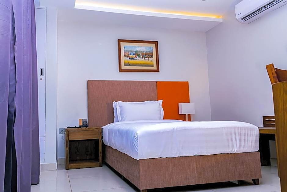 Canary Hotel Kampala