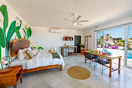 Studio Apartment with Sea View