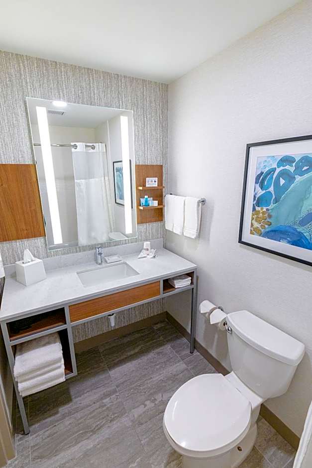 Hilton Garden Inn Lakewood