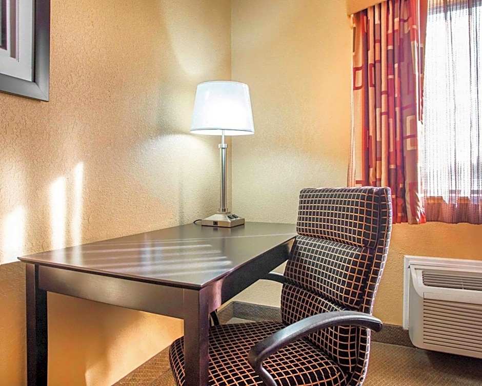 Quality Inn & Suites Kimberly - Appleton East