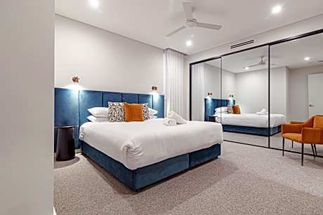 Accessible One-Bedroom Suite
