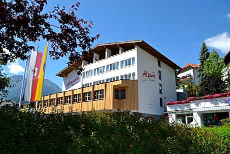 Hotel Alpina nature-wellness