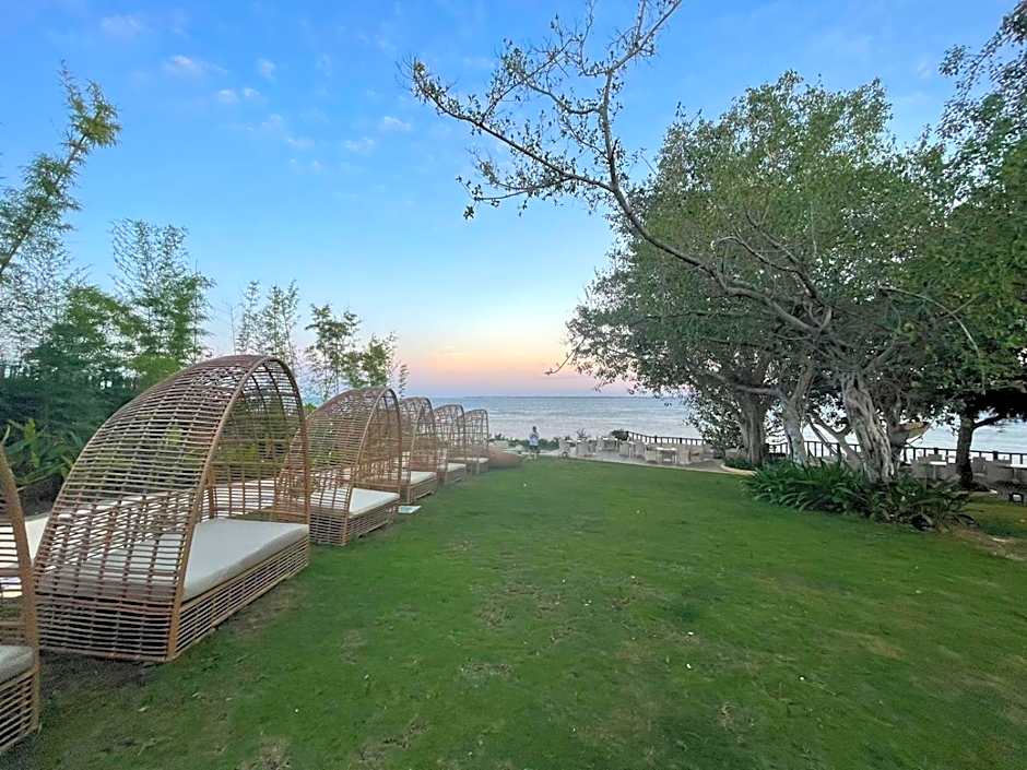 Mactan Newtown 8 boulevard Deluxe