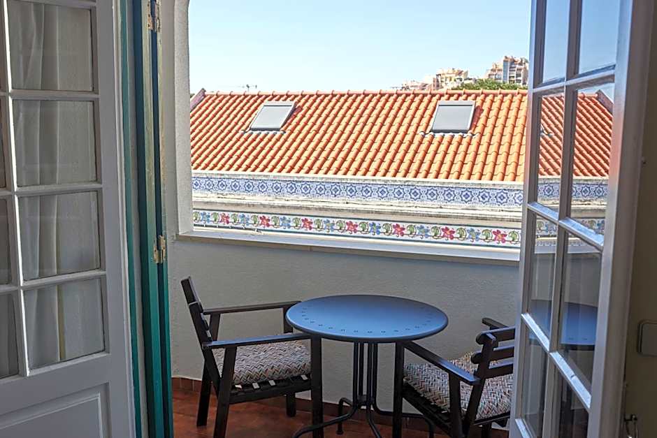 Ljmonade Hostel