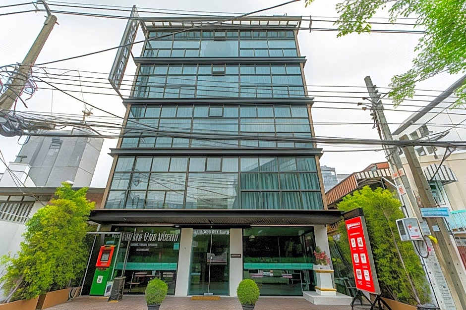 Hyde Park Hotel Bangkok