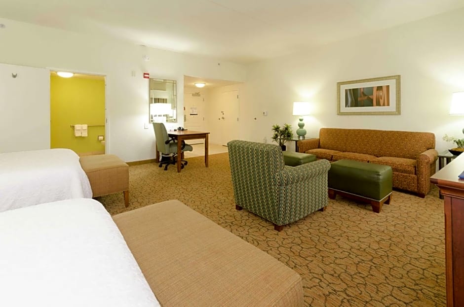 Hampton Inn By Hilton Hickory