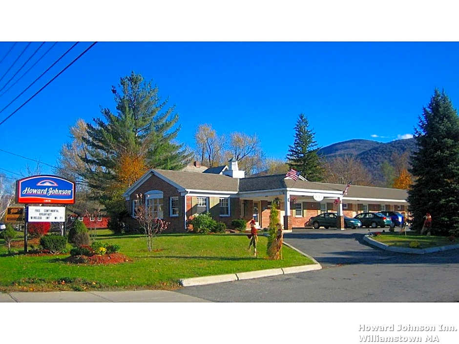 Howard Johnson by Wyndham Williamstown