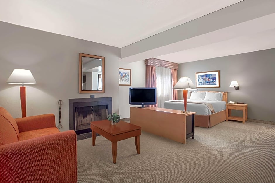 Hawthorn Suites by Wyndham Kent/Sea-Tac Airport